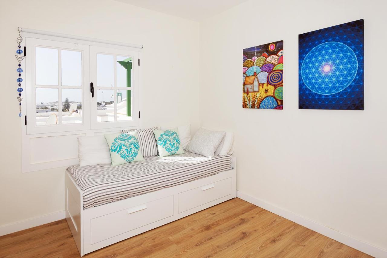 Apartamento OM con piscina y vistas al mar Appartamento Costa Teguise Esterno foto